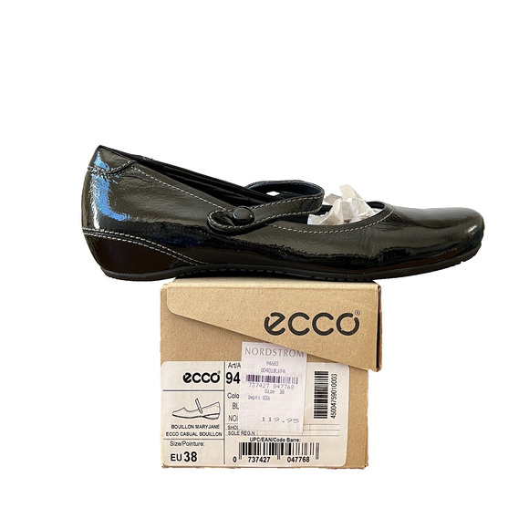 Mary Jane Shoes - Ecco Women's 'Bouillon' Mary Jane Flats Patent Leather Flats Size 39 EU Shoes